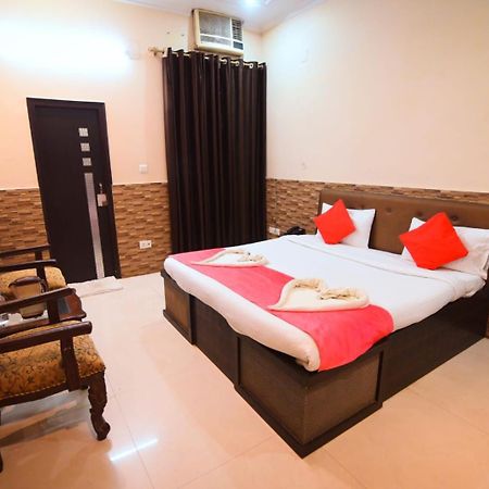 Taraji Resort Ayodhya Экстерьер фото