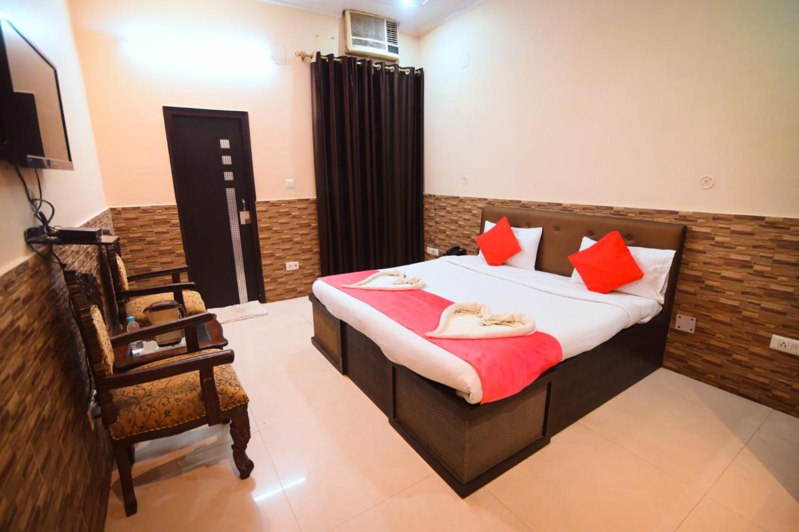 Taraji Resort Ayodhya Экстерьер фото